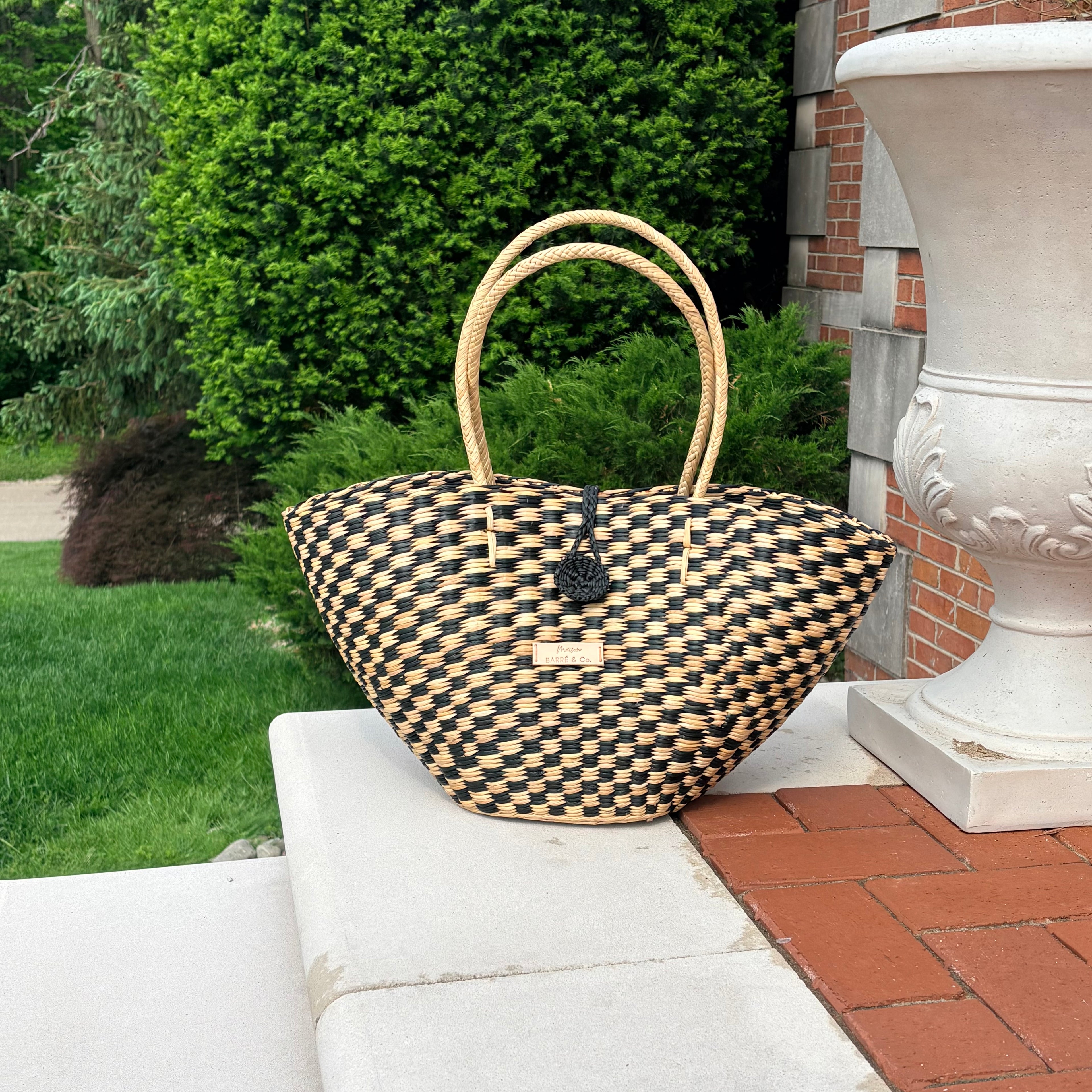 Le Panier Shoulder Tote Bag - Checkered Olive and Natural