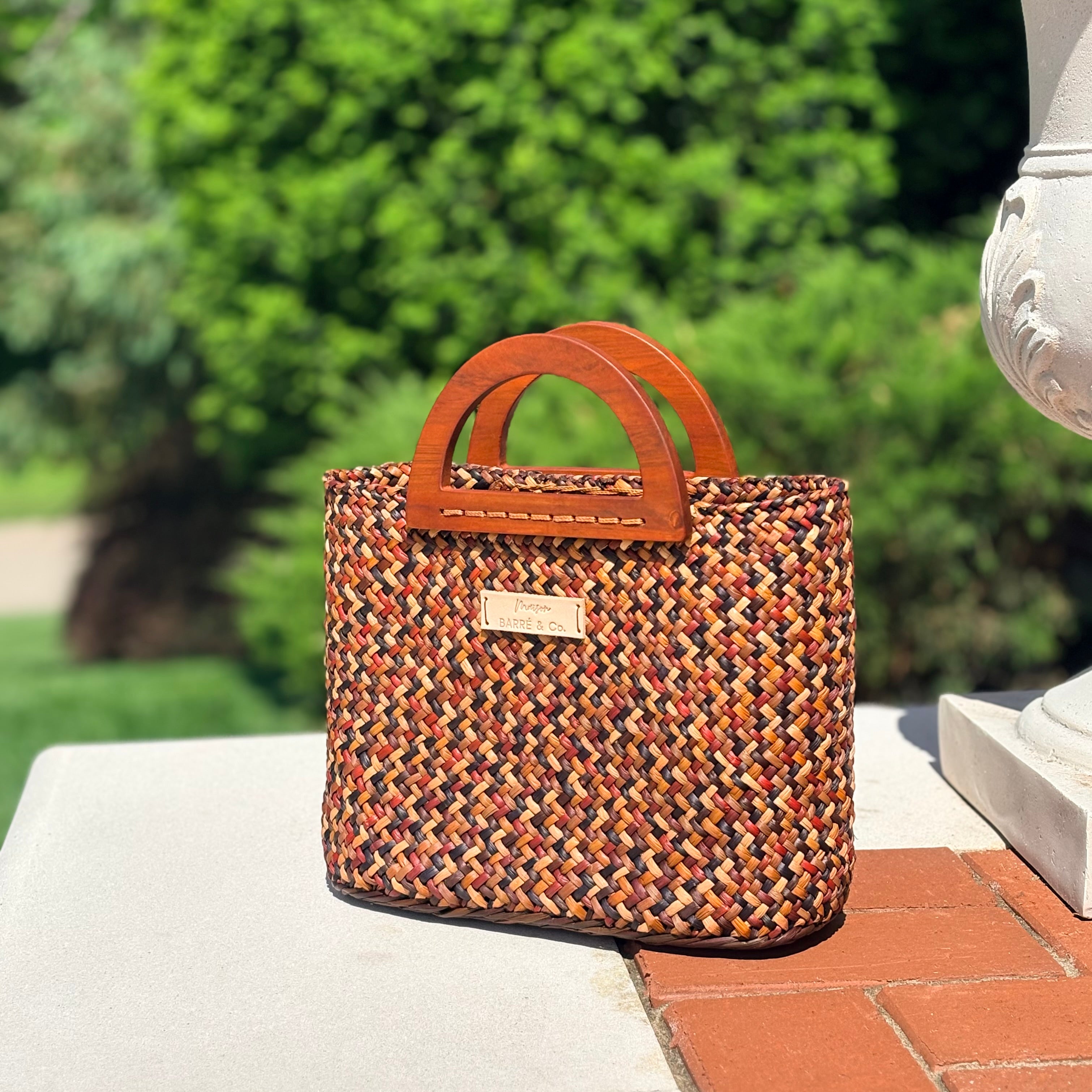 The Solana hat-style woven Handbag - Patterned Dark Brown and Natural