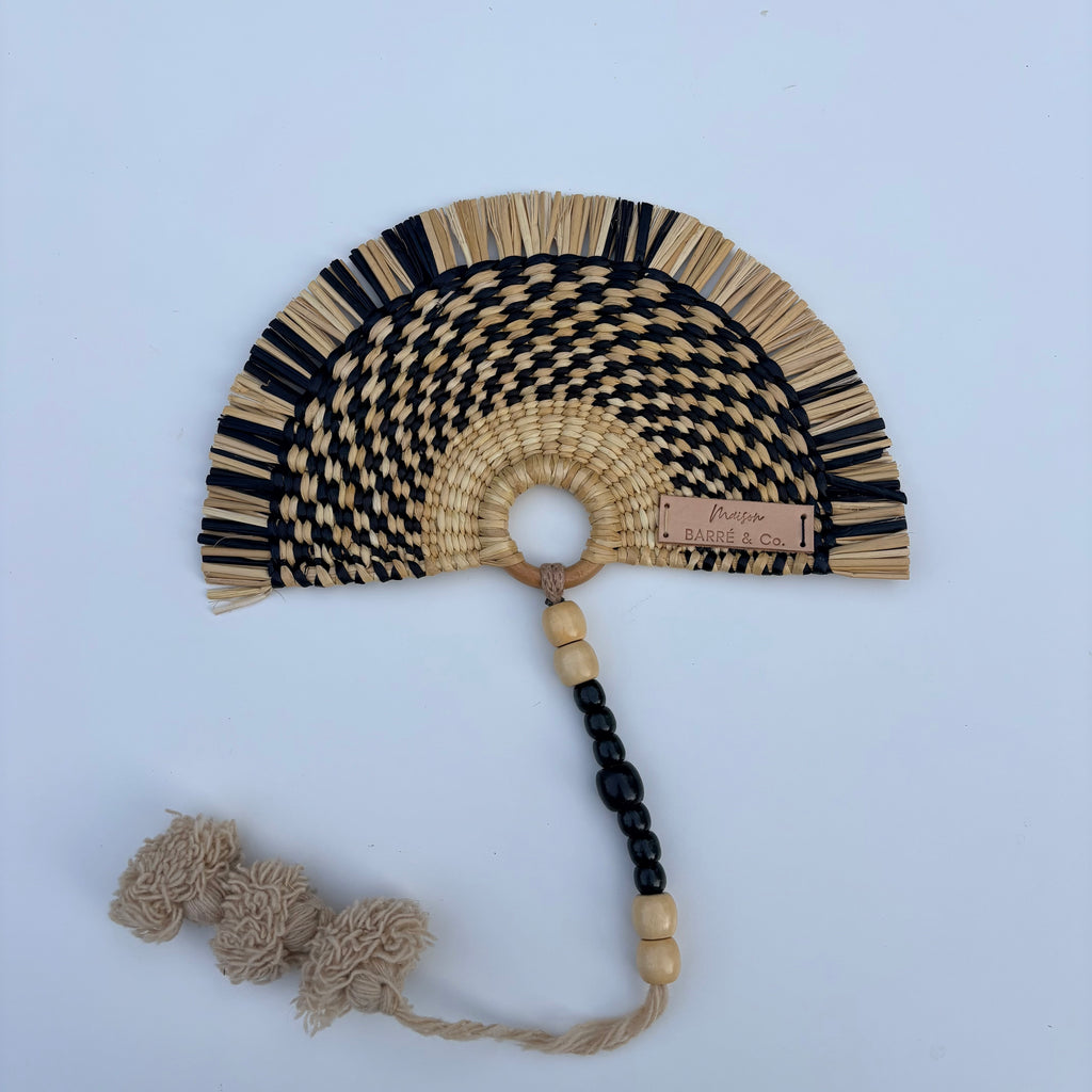 L'Arc Hand Fan with Small Wooden Handle - Marbled Black & Natural