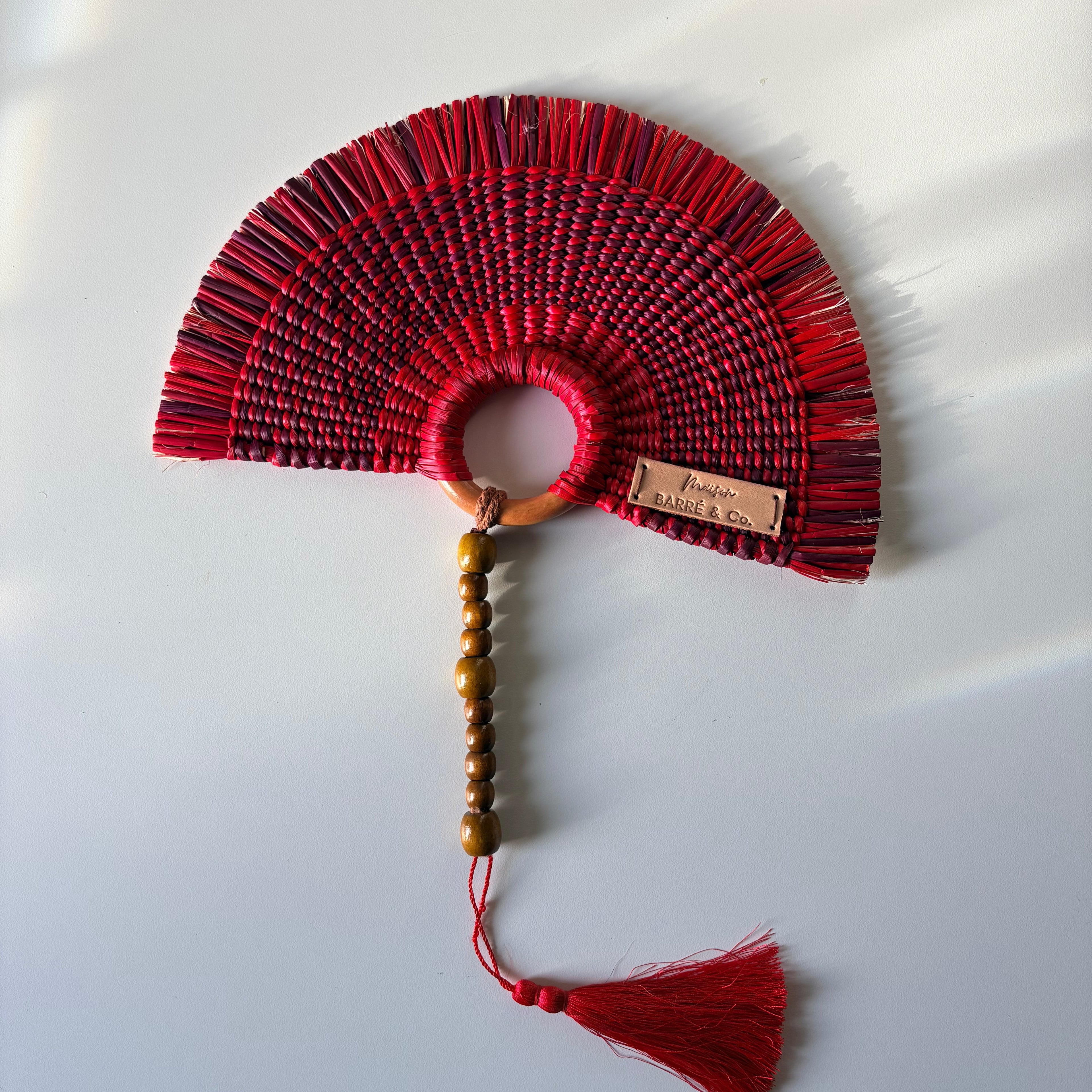 L'Arc Hand Fan with Medium Wooden Handle - Red & Bordeaux